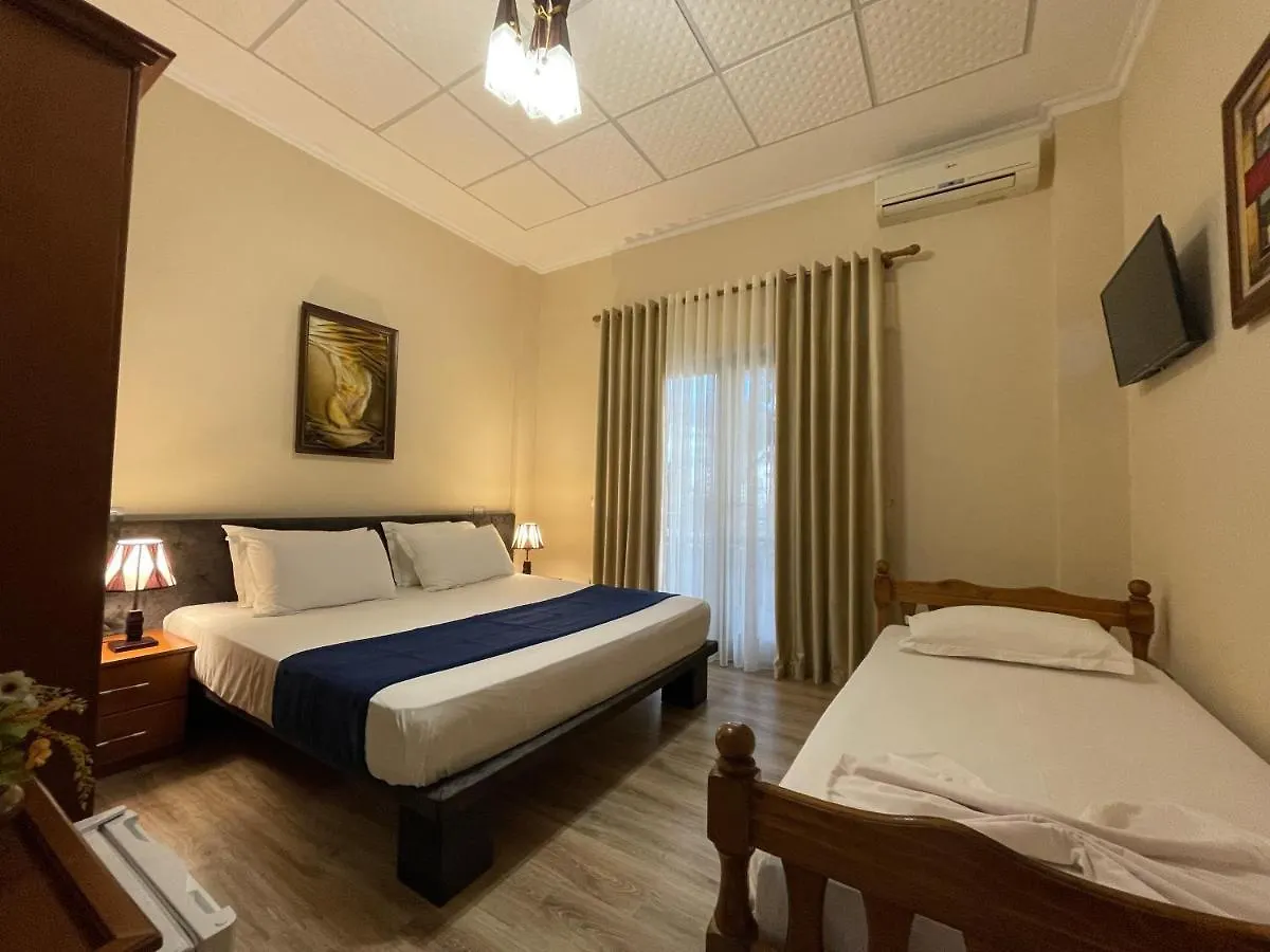 Hotel Benilva Shkallnur